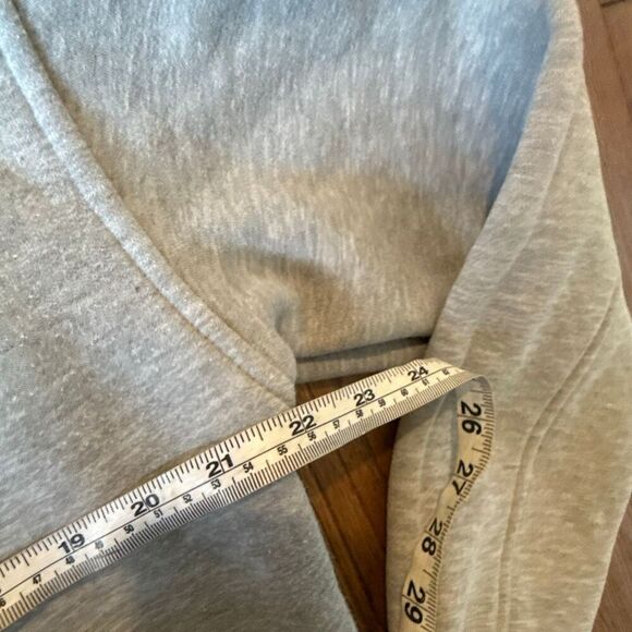 Amazon cropped grey pullover hoodie size M - Picture 6 of 8